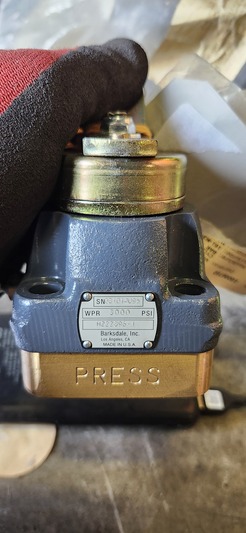 2-detail.jpg