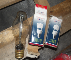 LIGHT BULB.png